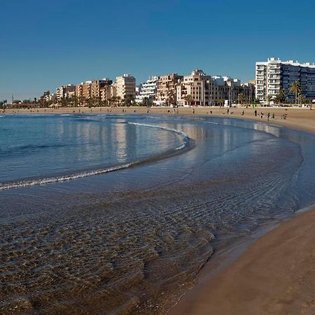 Uim Mediterraneo Felipe 8 Wifi Puerto de Sagunto Luaran gambar